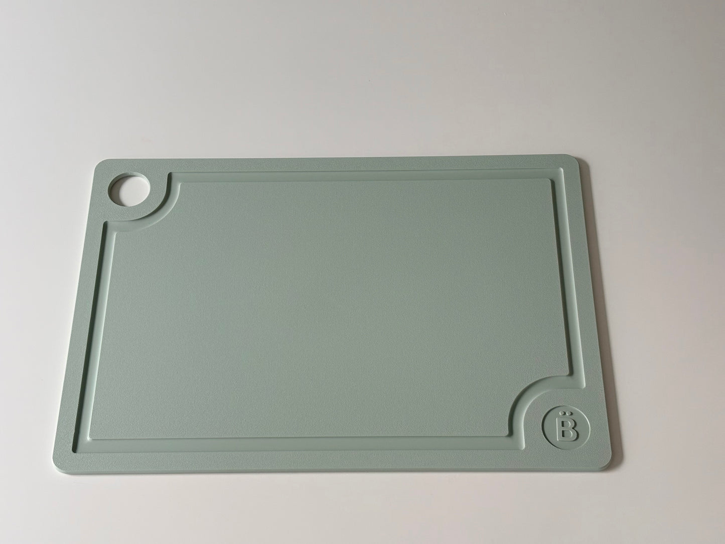 100% Bio-based and Dishwasher Safe Cutting Board with No Permanent Microplastics