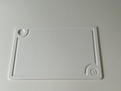 100% Bio-based and Dishwasher Safe Cutting Board with No Permanent Microplastics